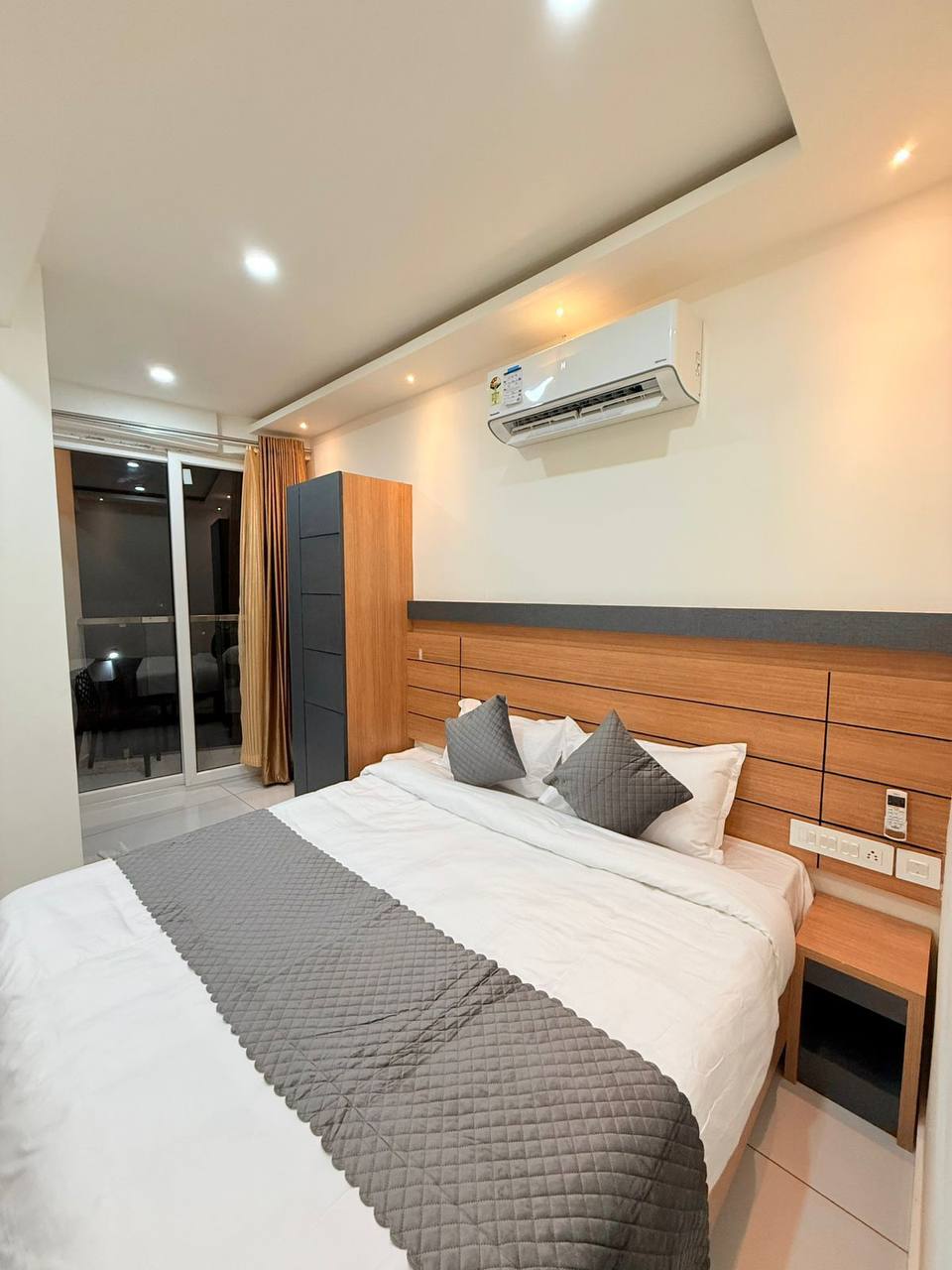1BHK suite main